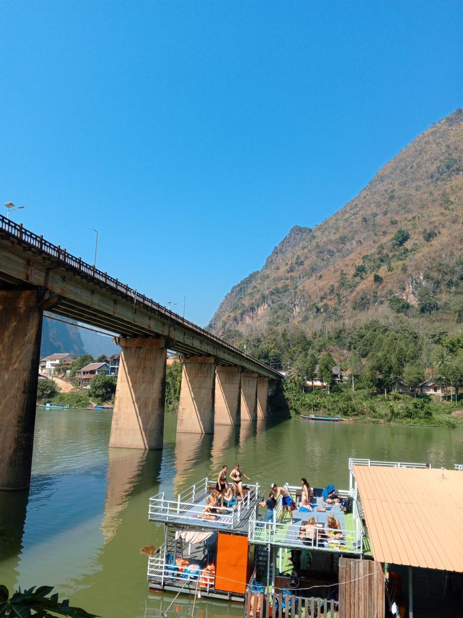 Cam U View Bungalow Hotell Nongkhiaw Exteriör bild